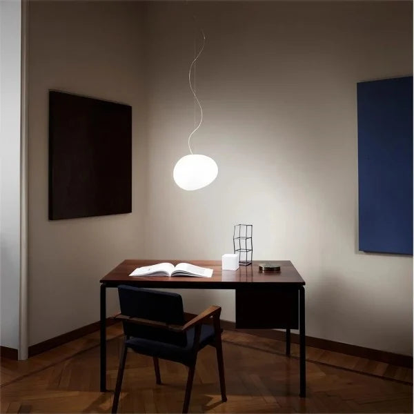 Lampa wisząca z ręcznie dmuchanego szkła, minimalistyczna, mlecznobiała, salon, jadalnia, E27, ciepłe białe światło | Sansoti