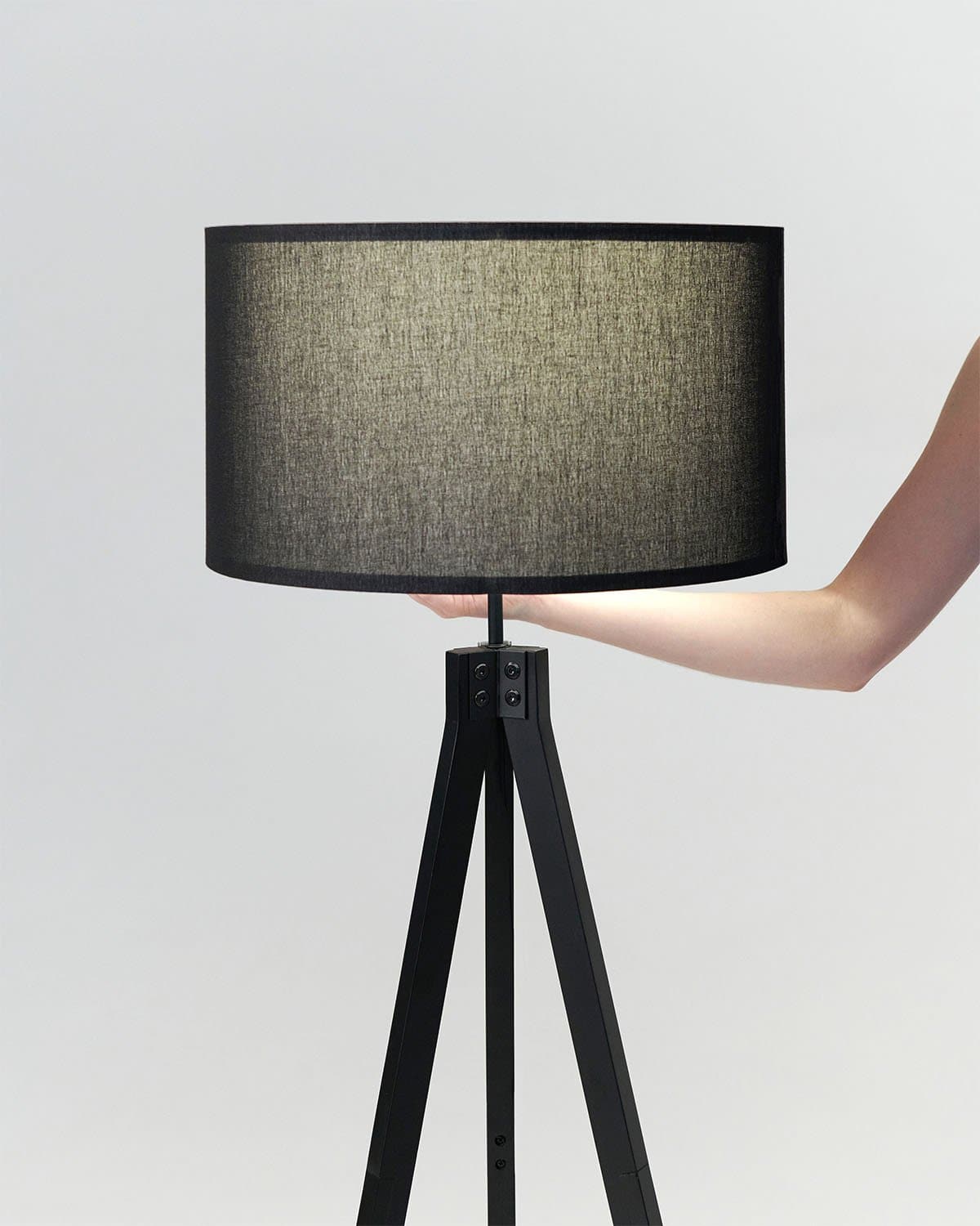 Floor Lamp Tripod Wooden Three-Legged 152cm With Fabric Shade LED | Sansoti