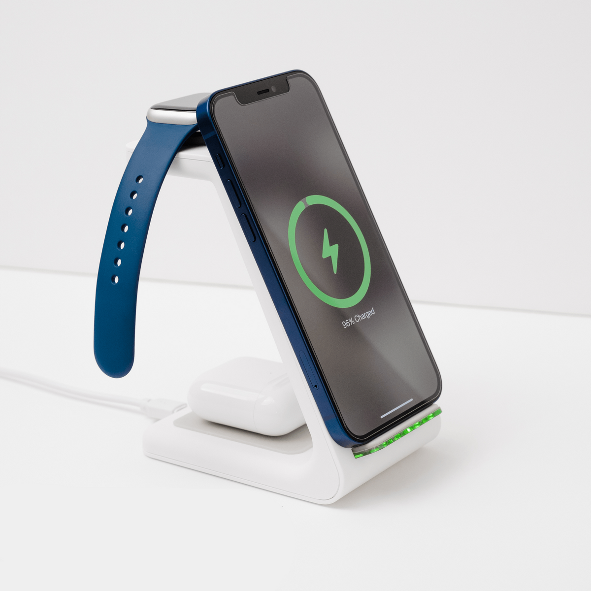 Magnetic 3-in-1 Charging Station Fast Charger for Phone Smartwatch Earbuds Wireless Charging Black White | Sansoti