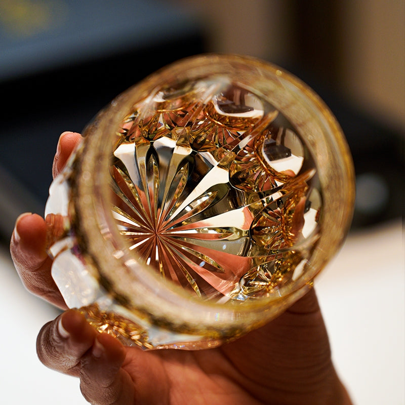 Hand-Cut Amber Whiskey Glass with Starry Sky Pattern and Wooden Box | Sansoti