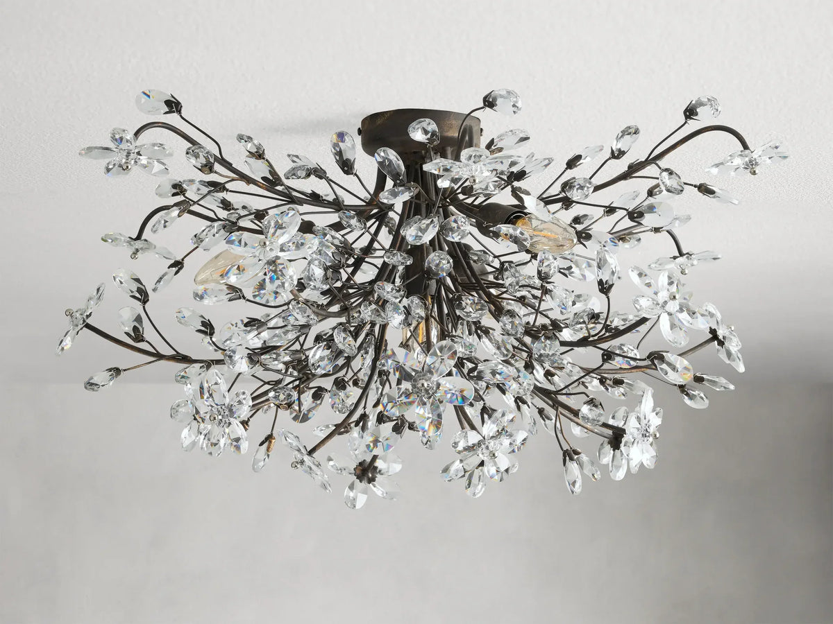 Kristall-Deckenleuchte Ø70 cm, Eisen, handgefertigte Blütenoptik, vier Leuchten, elegantes venezianisches Design für das Wohnzimmer | Sansoti