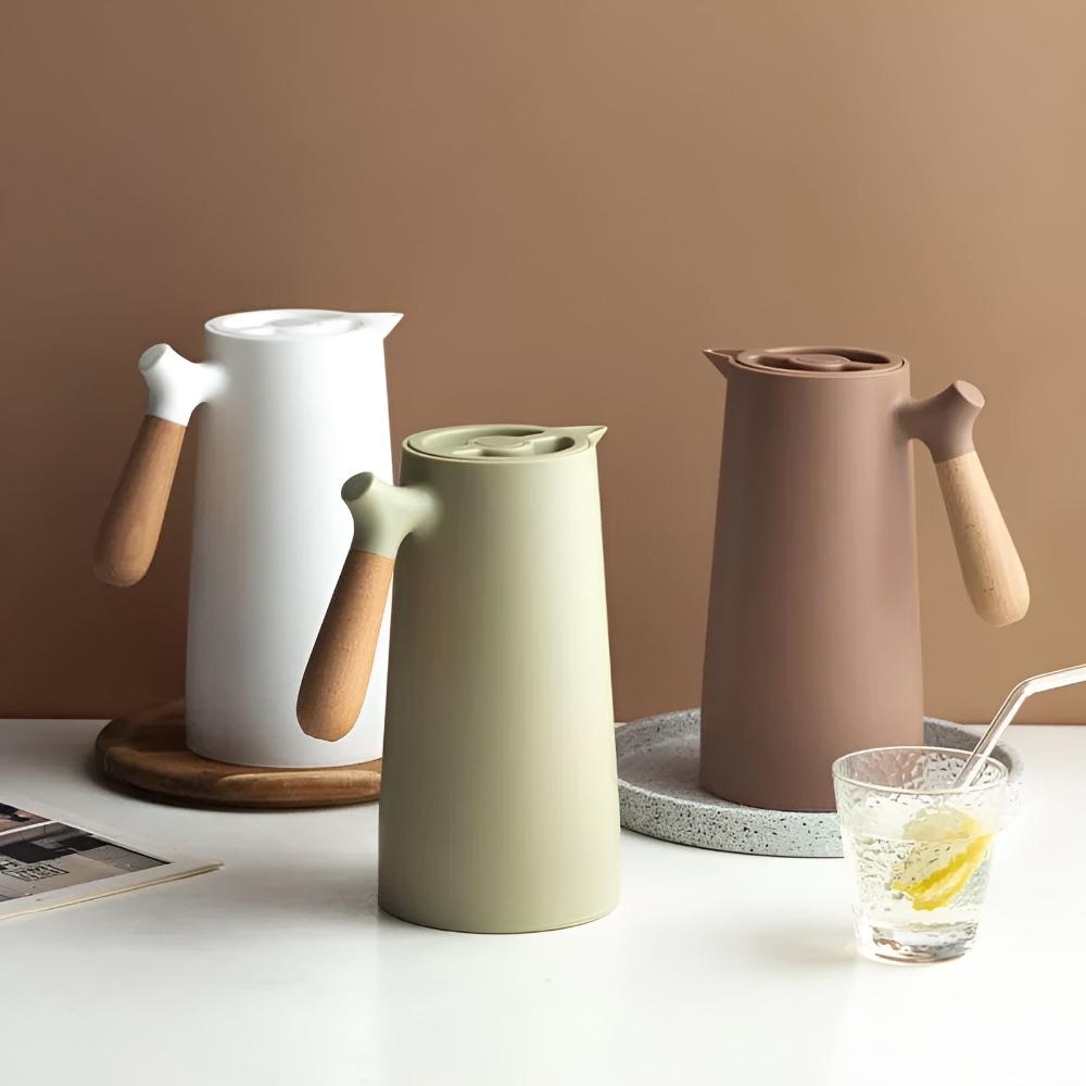 Isolierte Karaffe 1 Liter Holzgriff Doppelwandig Kaffeekaraffe Thermos Skandinavisches Design Grün Weiß Schwarz Rot Braun | Sansoti