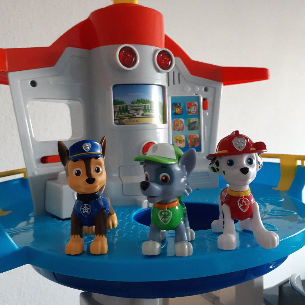 Spielzeug Auto Set mit Rutsche und Aussichtsturm Kunststoff 52x42cm mit Figuren Ab 4 Jahren | Sansoti