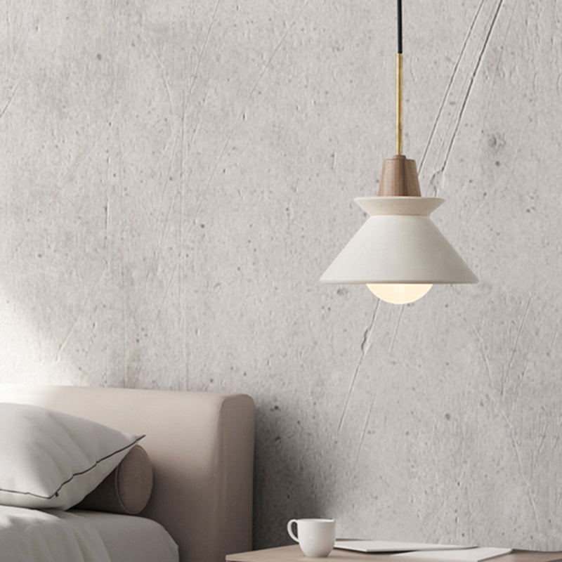 Hanglamp in de vorm van een betonnen kom, witte cementlook, verlichting boven de eettafel, minimalistisch design voor een modern interieur | Sansoti