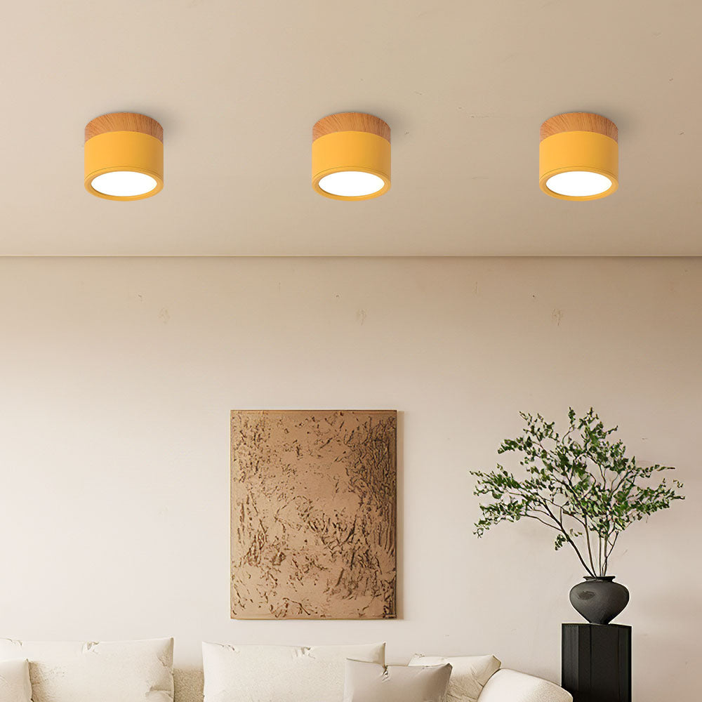 Plafonnier rond moderne en aluminium avec accents en bois et LED, éclairage scandinave pour entrée, salle à manger et salon | Sansoti