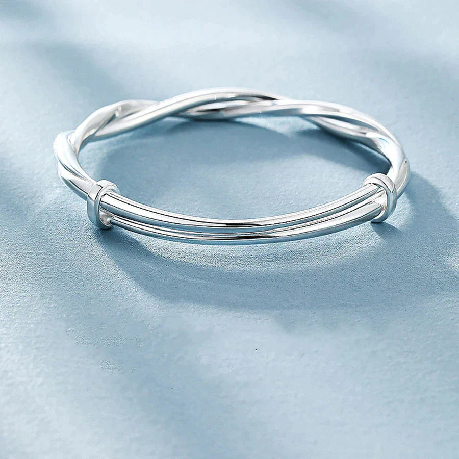 Geflochtenes Silberarmband – Elegantes Damenarmband mit moderner Textur – Zeitloses Schmuckstück für jeden Anlass | Sansoti