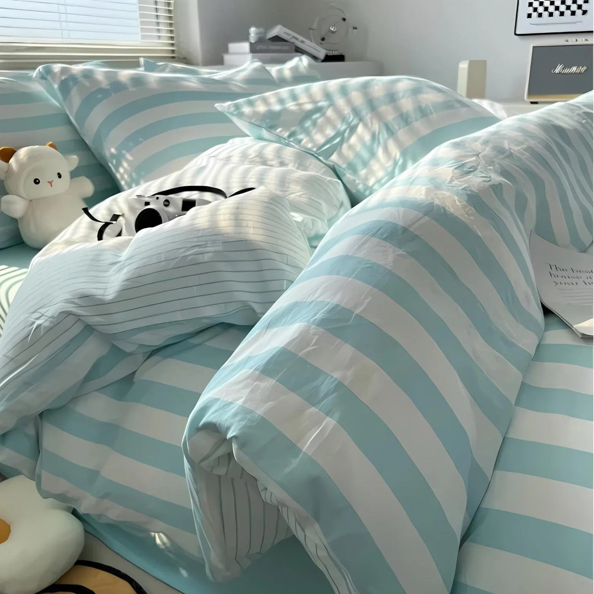 Duvet Cover Set Striped Classic Single Double Queen King Bedding | Sansoti