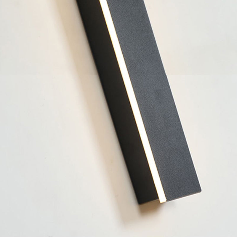 Aplique exterior LED negro de aluminio IP65 30-200cm moderno | Sansoti