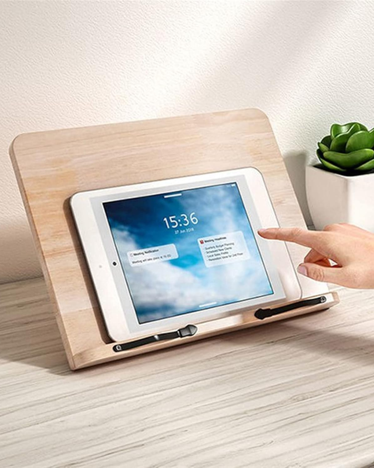 Support réglable pour livres et tablette en bois naturel avec pinces métalliques pour pages lecture étude cuisine | Sansoti