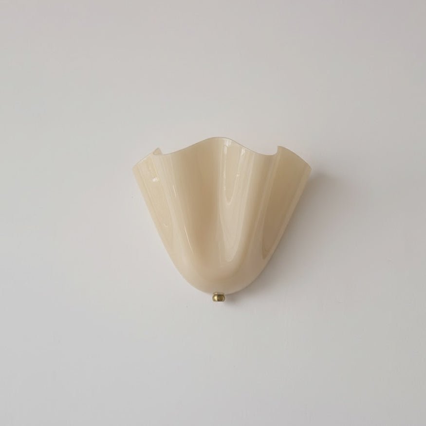 Petalia Wall Light — Sculptural Petal-Inspired Glass Wall Lighting with G9 Socket and Hardwired Installation (28 × 25 × 13 cm) | Sansoti