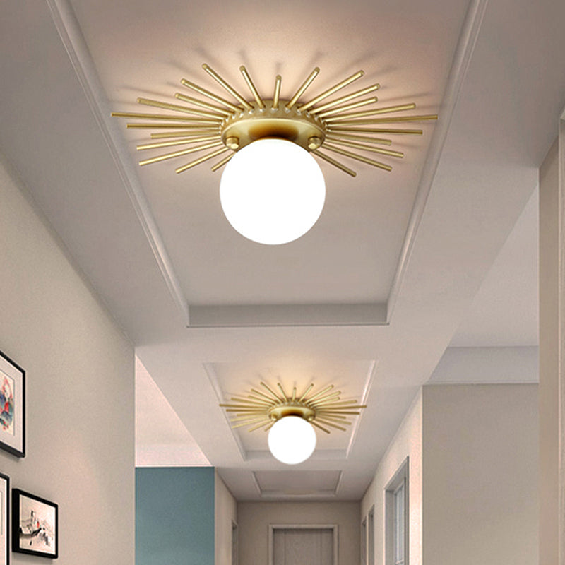 Glas-Deckenleuchte Kugel Mattglas Minimalistisch Gold 25 cm 1 Lichtpunkt Skandinavisches Design | Sansoti