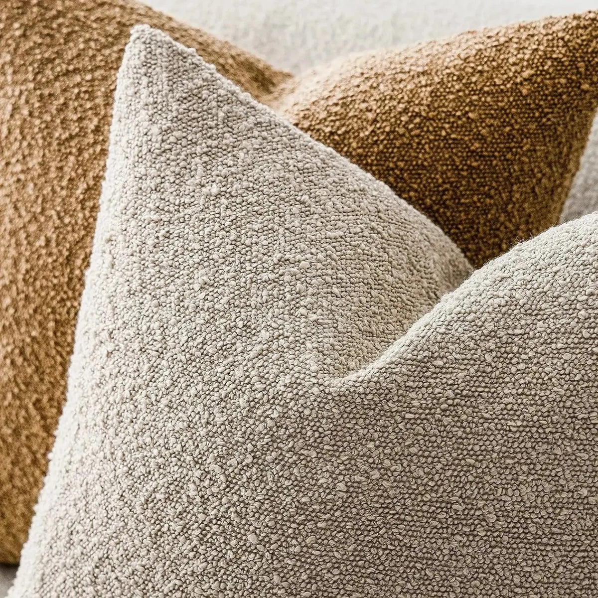 Kussenhoes 45x45 cm Bouclé Stof Zacht Minimalistisch Zonder Binnenkussen Wit Beige Camel Antraciet Groen Zwart | Sansoti
