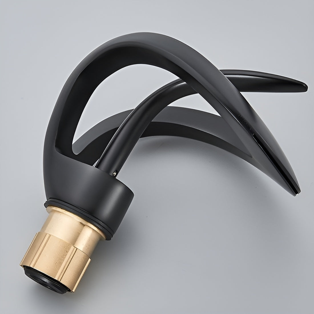 Robinet de lavabo design cascade mitigeur laiton moderne | Sansoti