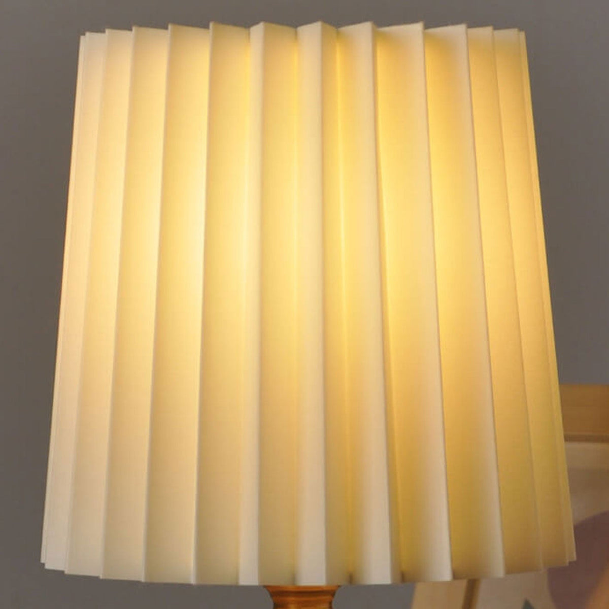 Tafellamp Plissé Kap Houten Voet Vintage Stijl Dimbaar Sfeerlicht Nachtkastje Woonkamer Leeslamp Retro Design | Sansoti