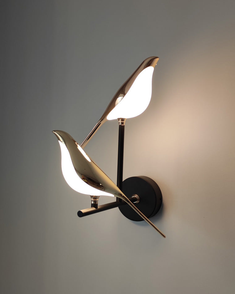 Aplique de pared con pájaro de metal dorado y negro, LED blanco cálido, decorativo para dormitorio y recibidor | Sansoti