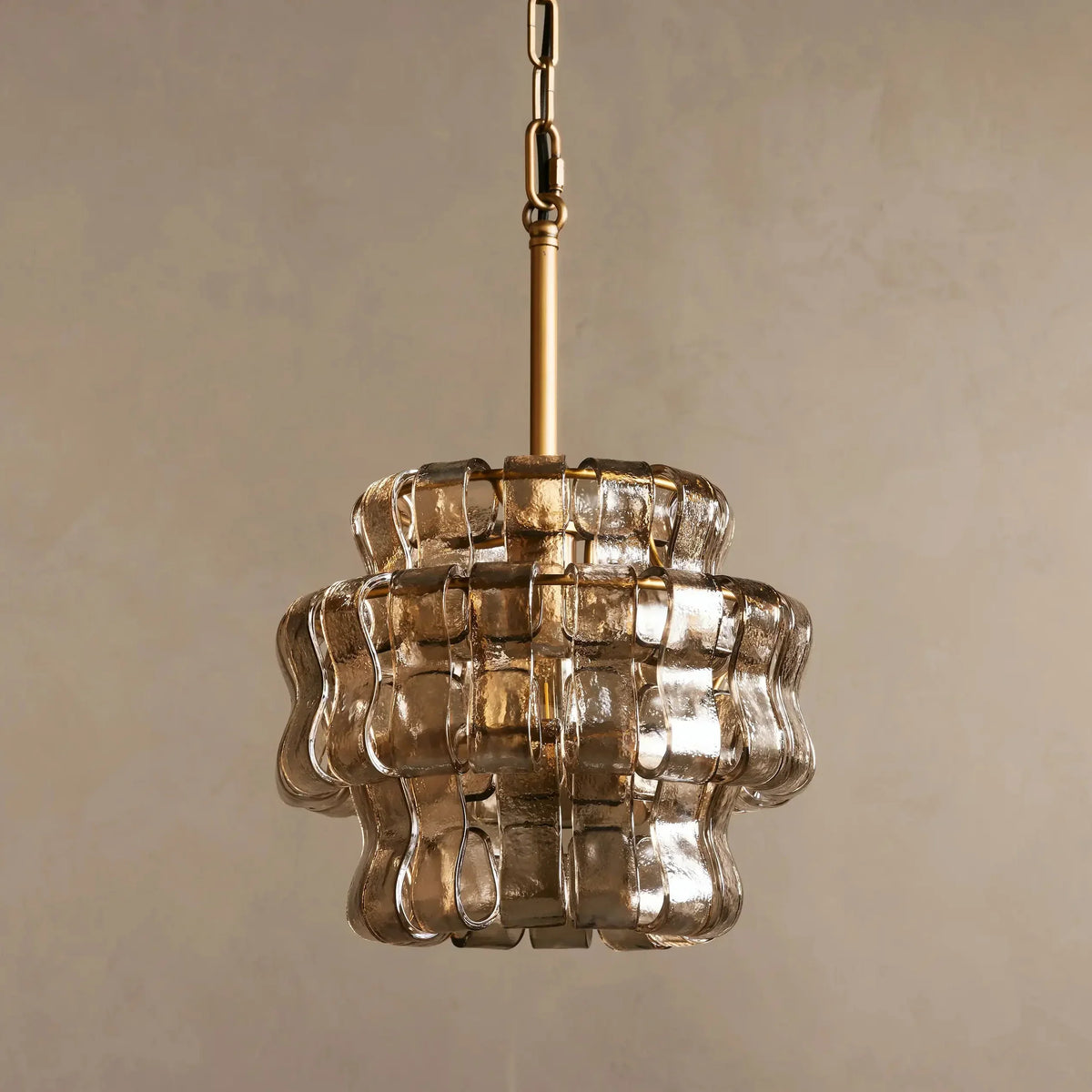 Glas-Pendelleuchte mit strukturiertem Muster, Messing oder Schwarz, E26, dimmbar, für Wohnzimmer, Esszimmer und Schlafzimmer | Sansoti
