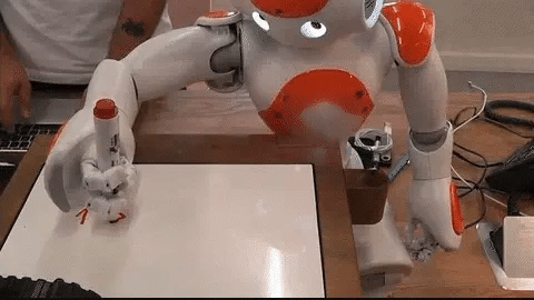 Robot éducatif interactif pour enfants avec commande gestuelle, fonctions musicales et de danse, programmable | Sansoti
