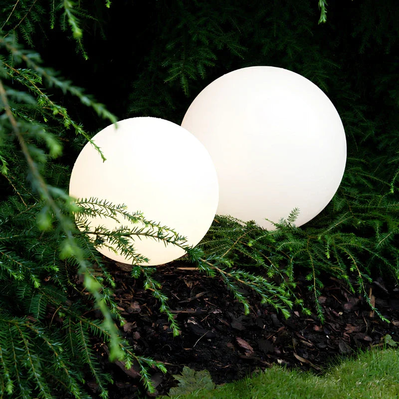 Round LED solar-powered garden light, ambient lighting for garden or patio, waterproof, with remote control, 16 colours | Sansoti
