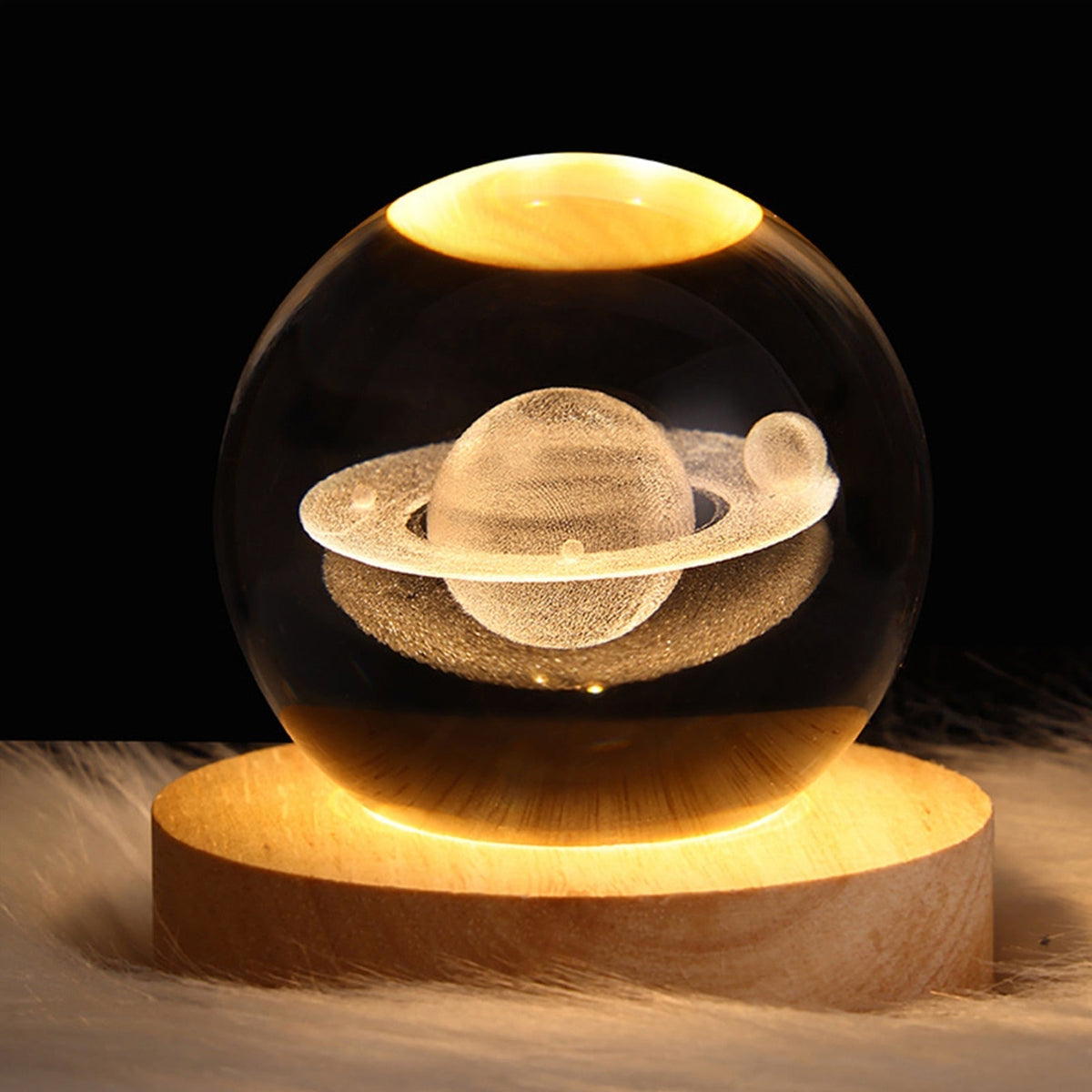 Planeten-Nachtlicht Kristallkugel mit stimmungsvollem warmweißem Licht und dekorativem Ständer für Schlafzimmer, Wohnzimmer, Ruhe und Entspannung | Sansoti