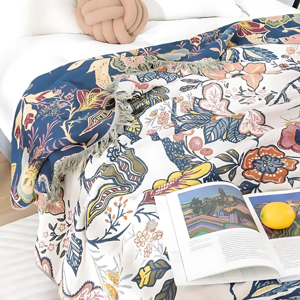 Jacquard Baumwollplaid mit Blumenprint und Quasten – Weiche Wendedecke für Sofa – Skandinavisch inspirierte Wohndecke | Sansoti