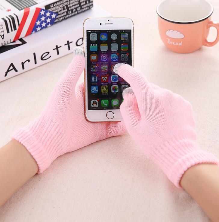 Waterproof Winter Gloves with Touchscreen Functionality – Warm, Insulating, and User-Friendly | Sansoti