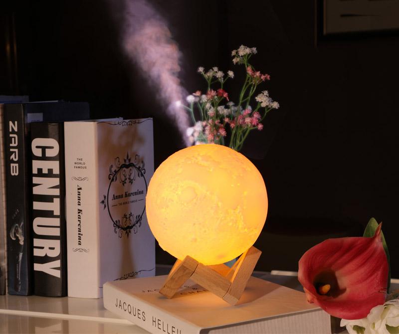 Moon-Shaped Humidifier with Night Light Function, 880 ml, Cool Mist Aromatherapy for Bedroom Wellness | Sansoti