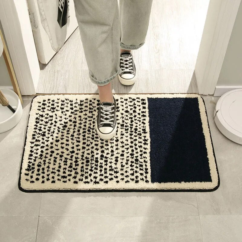 Luxury non-slip bath mat with abstract design for modern bathrooms | Sansoti