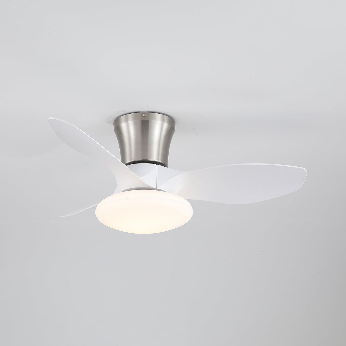Moderner Design Deckenventilator mit LED-Beleuchtung | Holzflügel | Sansoti