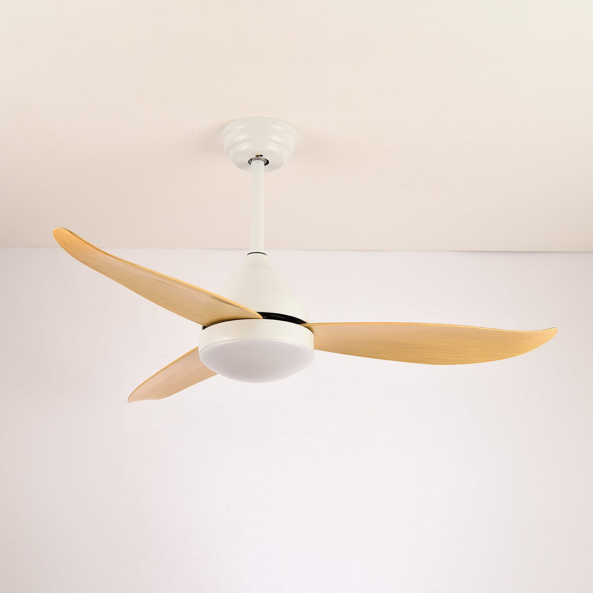 Modern Ceiling Fan Fia with Lighting 3 Speeds Remote Control ø106 cm Black White Wood Color | Sansoti