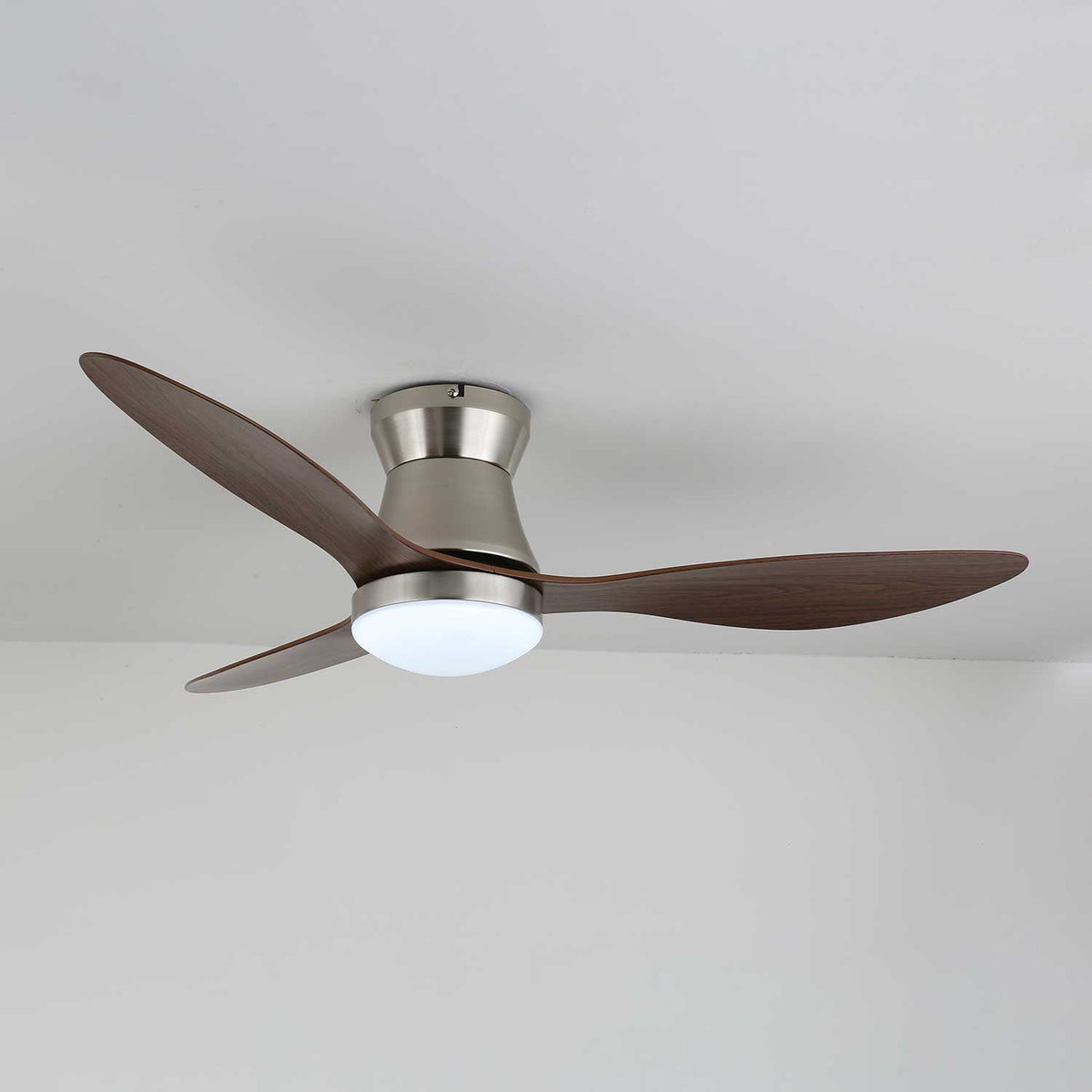 Moderne Plafondventilator Zerath met Verlichting in Hout en Metaal – Ø106cm – 6 Snelheden – Afstandsbediening – Stille Motor Ventilatorlamp Slaapkamer Woonkamer Eetkamer Ventilatoren Plafond | Sansoti