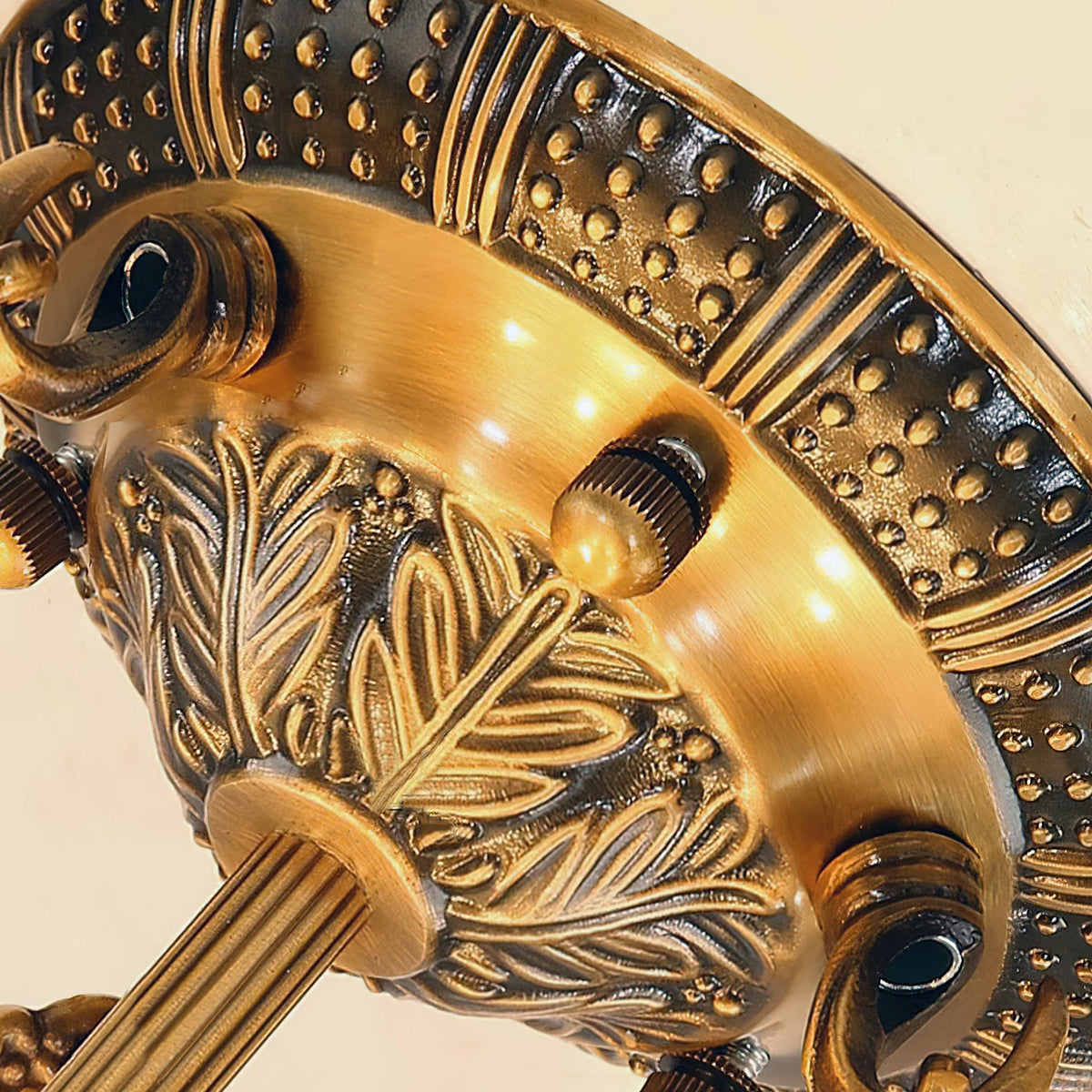 Alabaster Kom Plafondlamp – Antique Brass Montuur – 4, 5 of 6 Lichtpunten – Natuursteen Halfronde Kroonluchter voor Eetkamer Woonkamer Entree | Sansoti