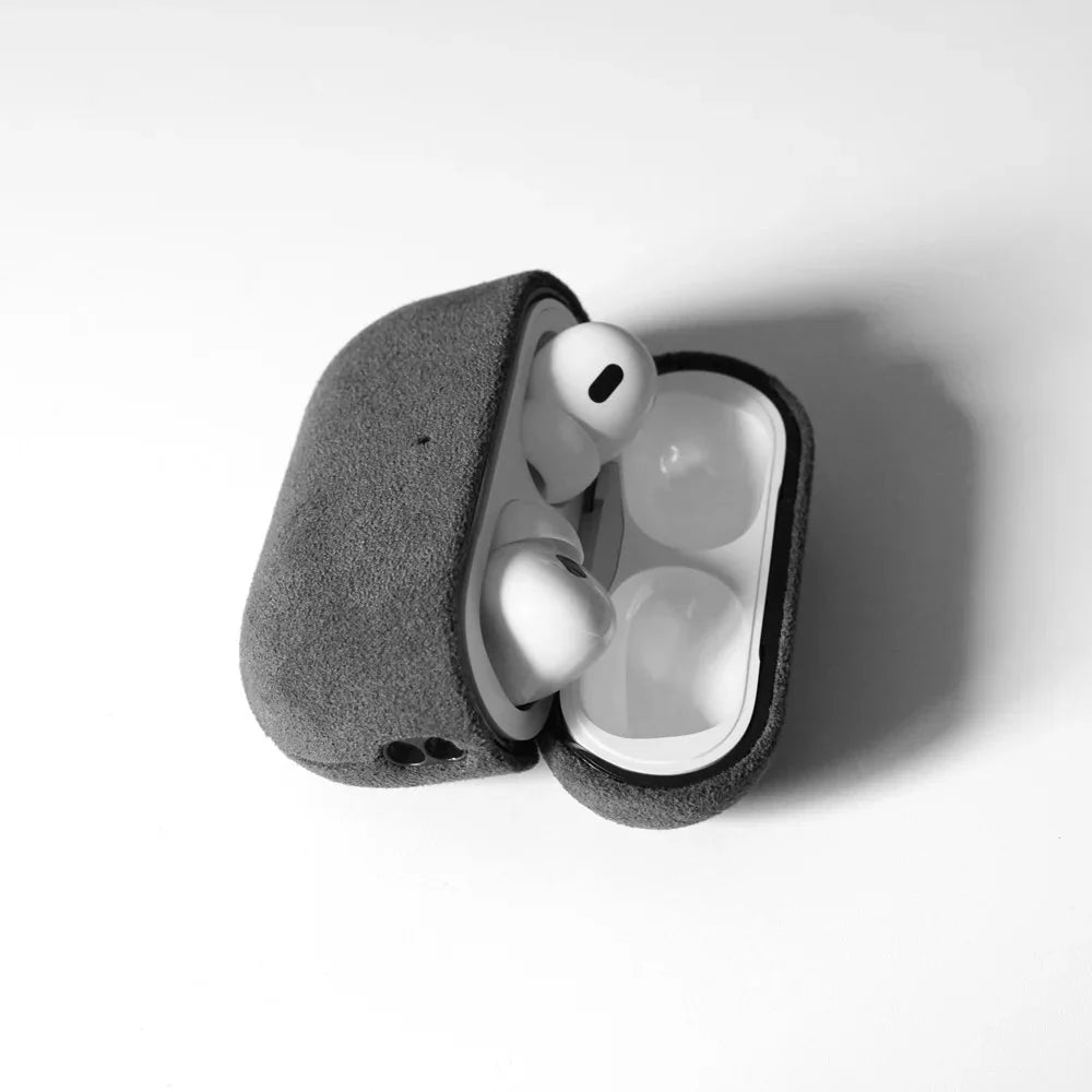 Premium Alcantara AirPods Case with Wireless Charging Scratch-Resistant Dustproof Protective Cover for Apple | Sansoti