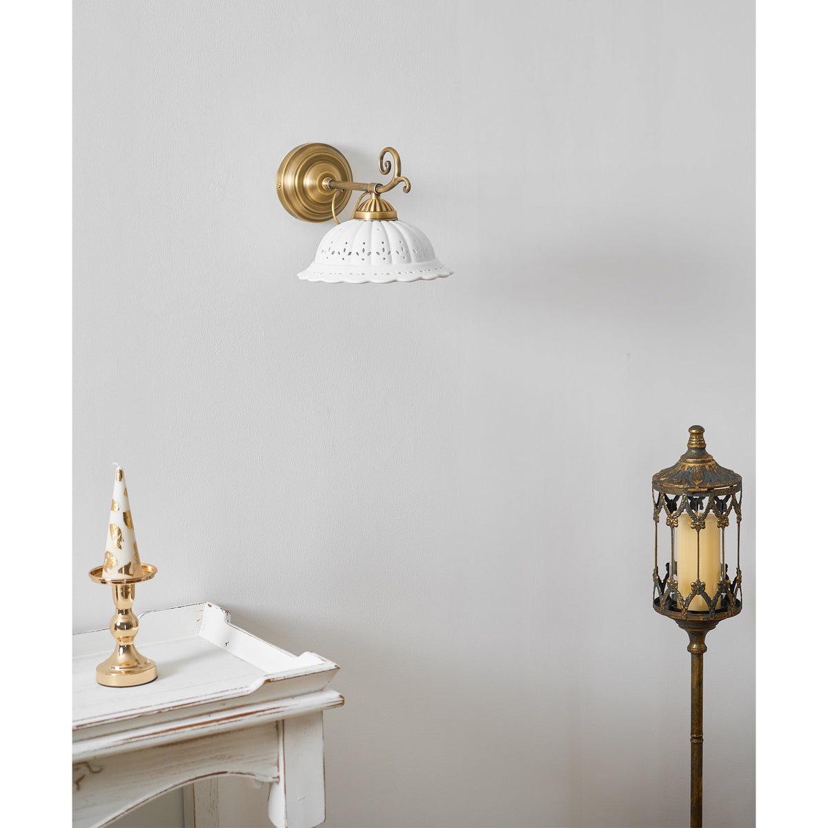 Ceramic Wall Lamp with Brass Armature | Vintage Victorian Style | Antique Brass Finish & Openwork Shade | Sansoti