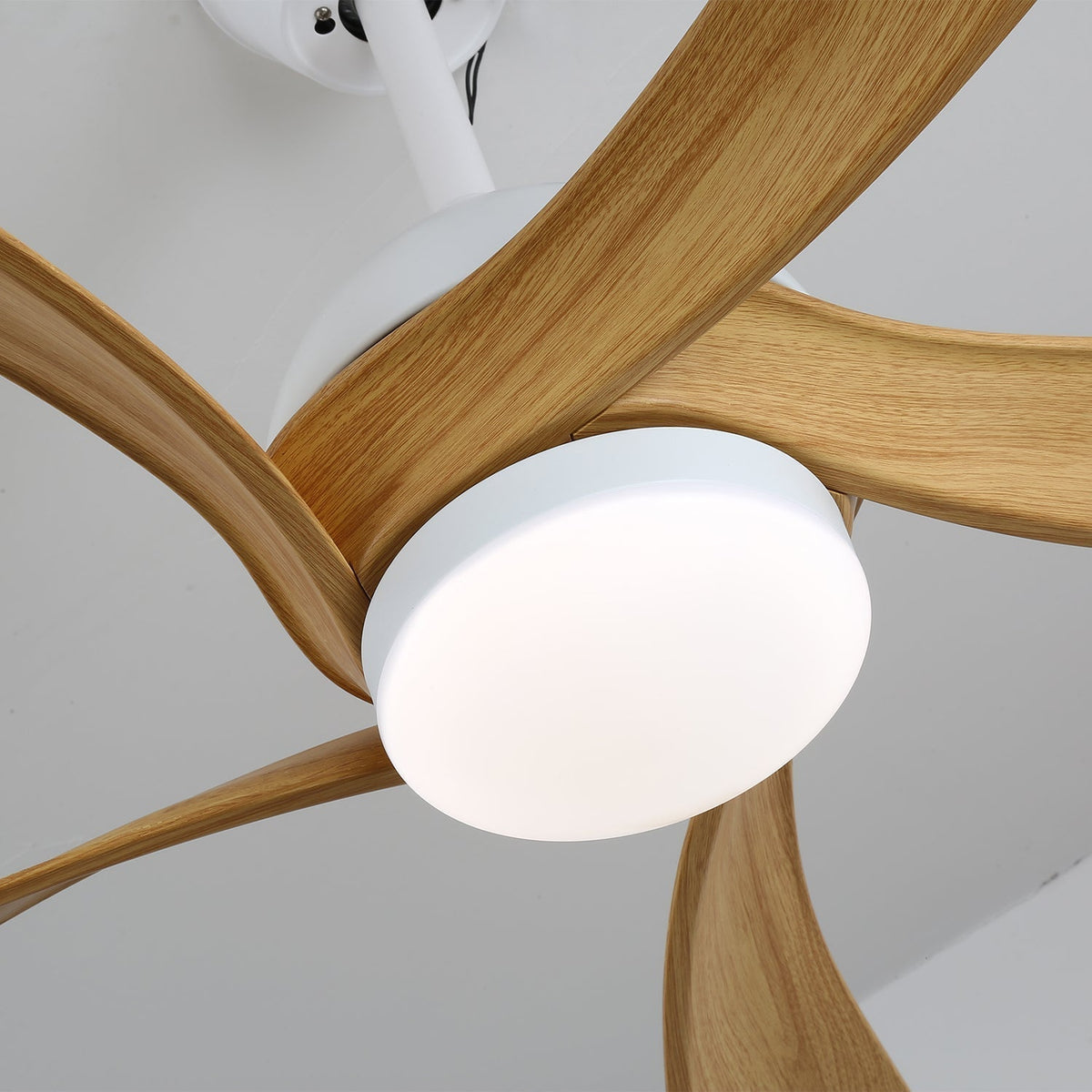 Modern Ceiling Fan with Integrated LED Lighting in Wood and Metal | Remote Control 6-Speed Dimmable for Living Room Bedroom Energy Efficient Quiet Design 107cm 132cm | Sansoti