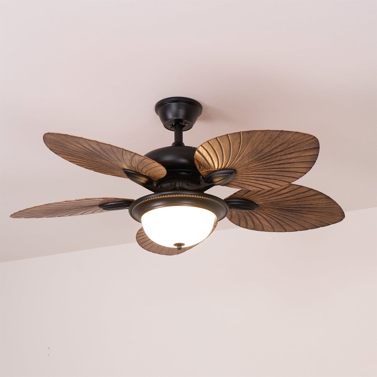 Ventilateur de plafond en bois tropical avec éclairage – télécommande 6 vitesses | Sansoti