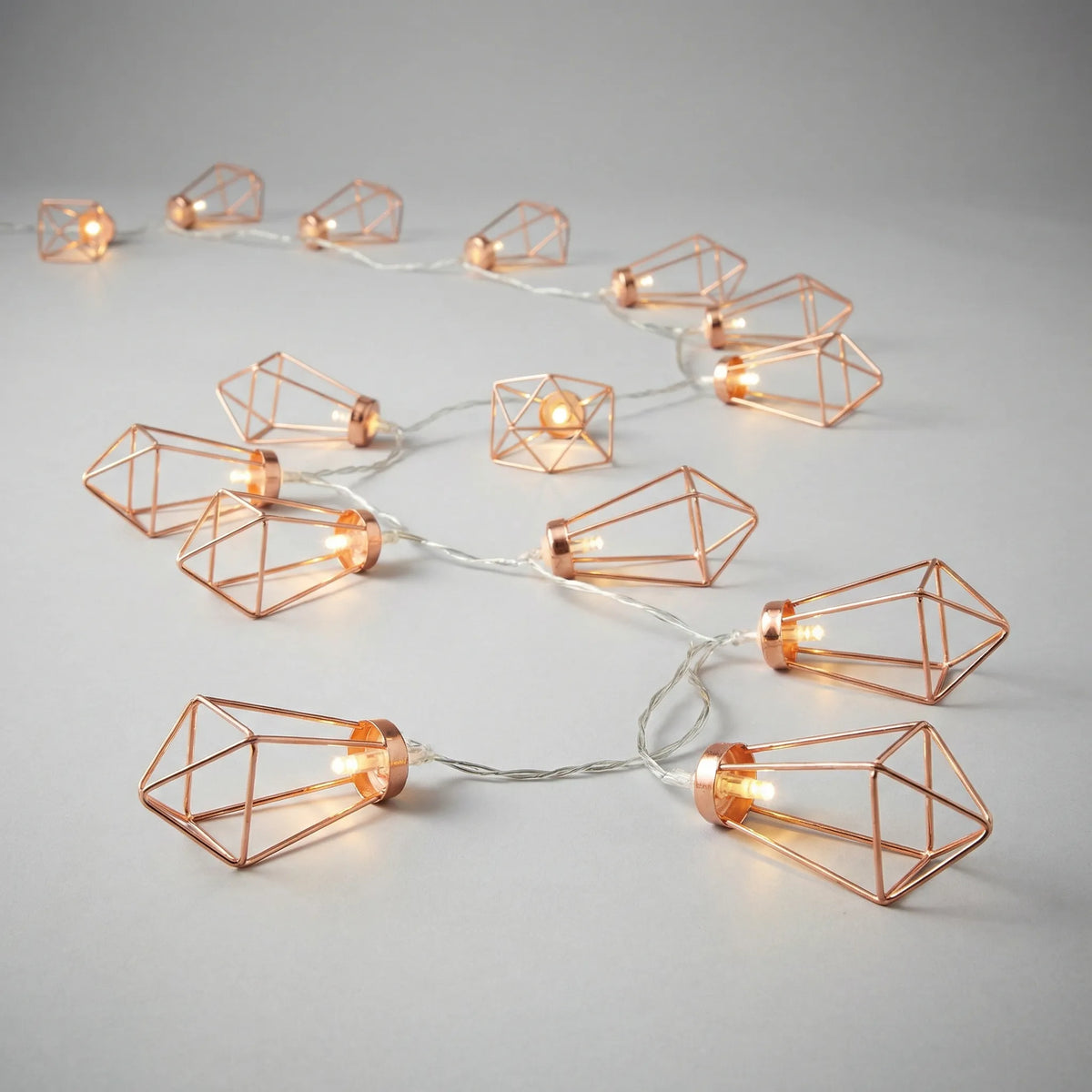 Light String Diamond LED Copper Steel Battery 20 Lights Geometric Ambient Lighting Living Room Bedroom Garden Party Decoration | Sansoti