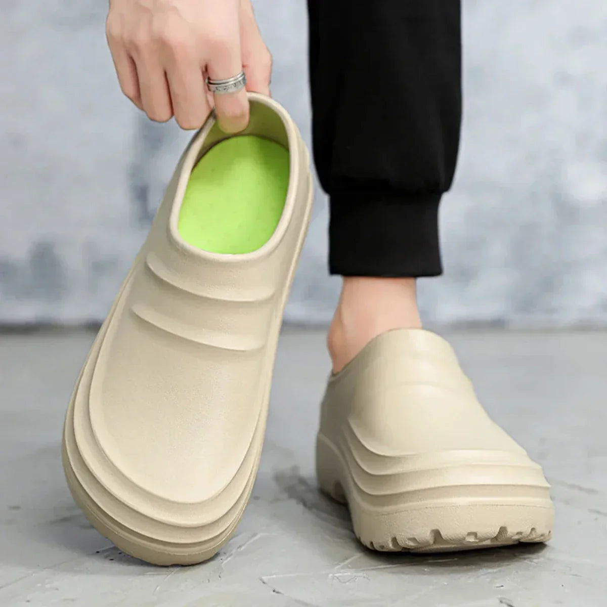 Waterproof Orthopedic Clogs with Gel Cushioning for Work, Healthcare and Hospitality Comfortable Non-Slip Work Shoes | Sansoti