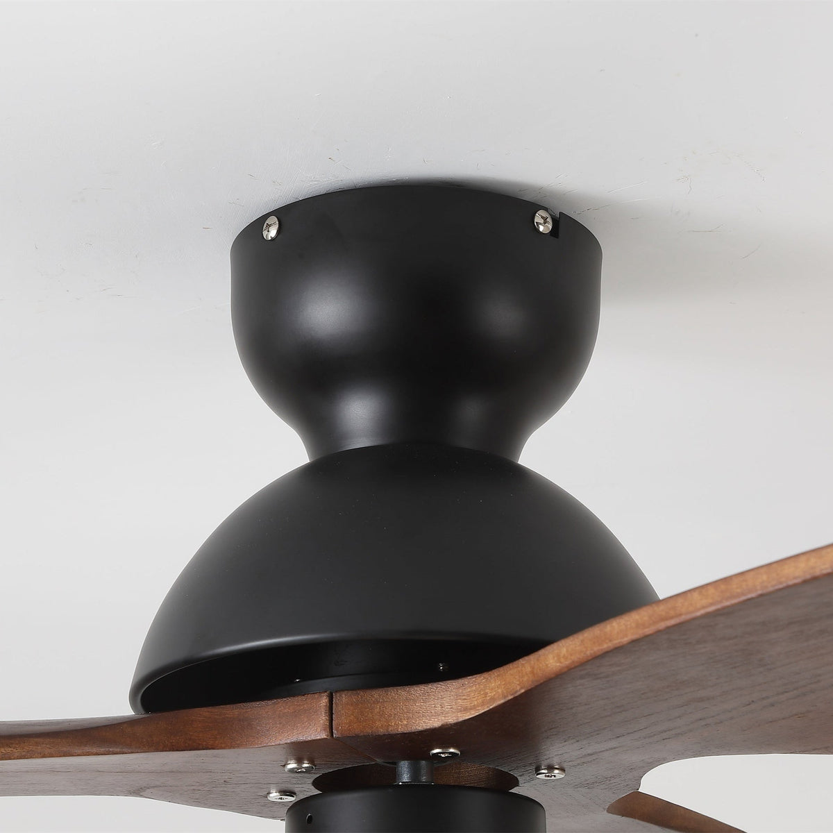 Deckenventilator mit Beleuchtung – Skandinavischer Ventilator mit Lampe – Holzblätter und LED-Beleuchtung | Sansoti
