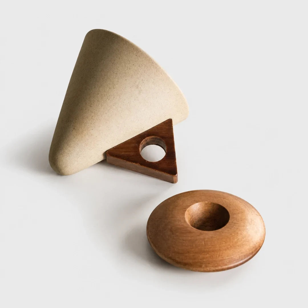 Keramik-Kaffeefilter mit Griff aus Akazienholz Pour-over-Dripper für die langsame manuelle Kaffeezubereitung 250 ml | Sansoti
