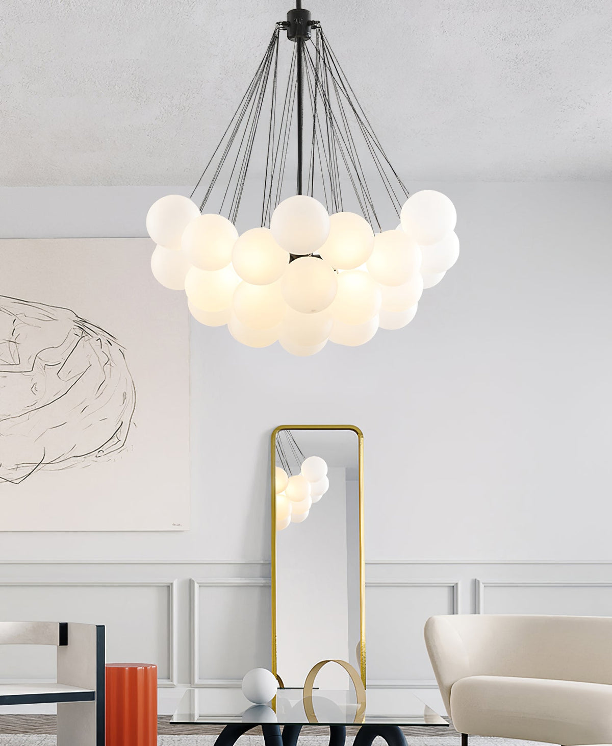 Handgefertigter gläserner Kugel-Kandelaber mit natürlicher Lichtstreuung – Elegante Glastechnik des 19. Jahrhunderts für eine warme Atmosphäre | Sansoti