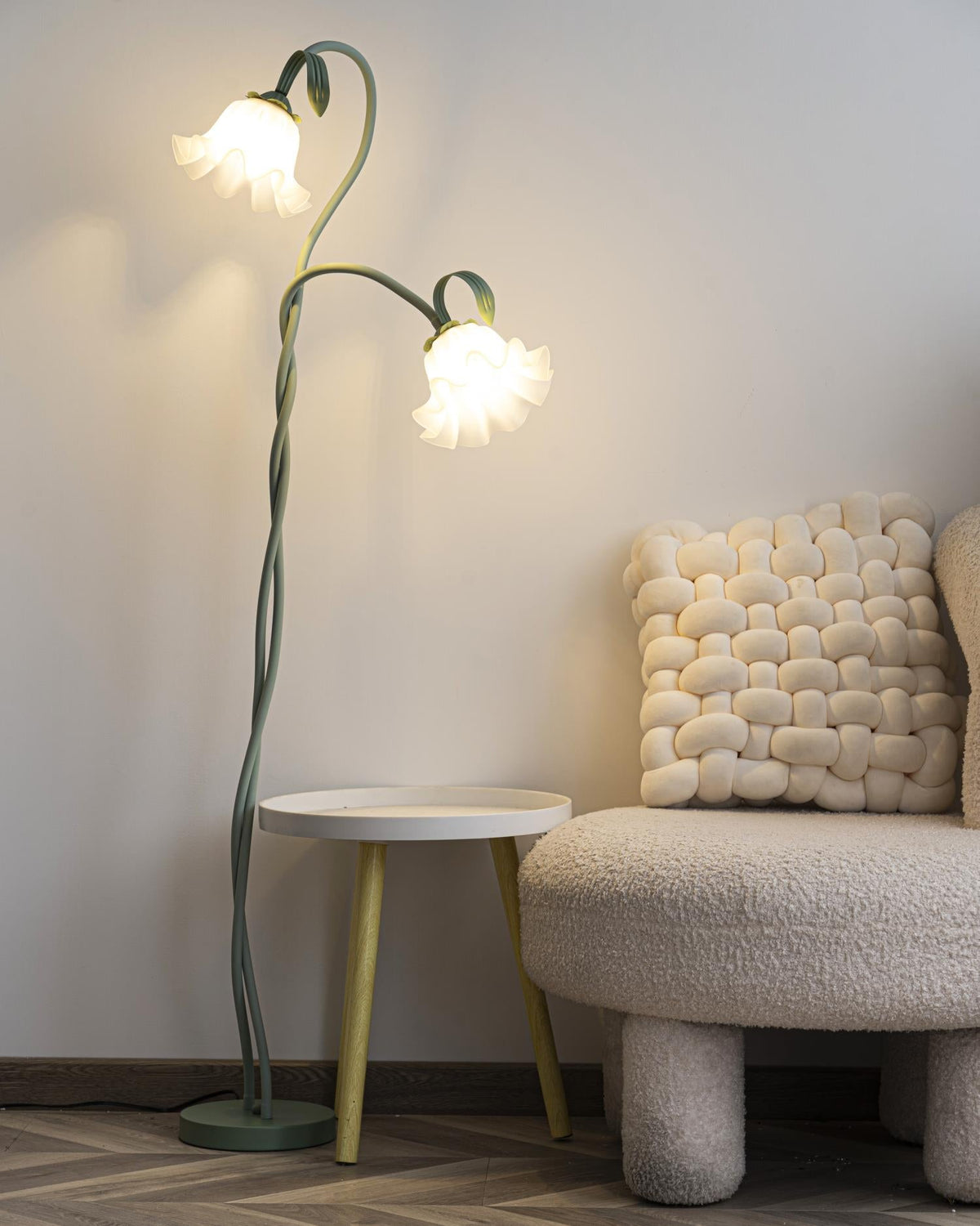 Stehlampe Blumen-Design Grün Weiß Metall 170cm 2-3-flammig LED Stimmungslicht Wohnzimmer Schlafzimmer | Sansoti