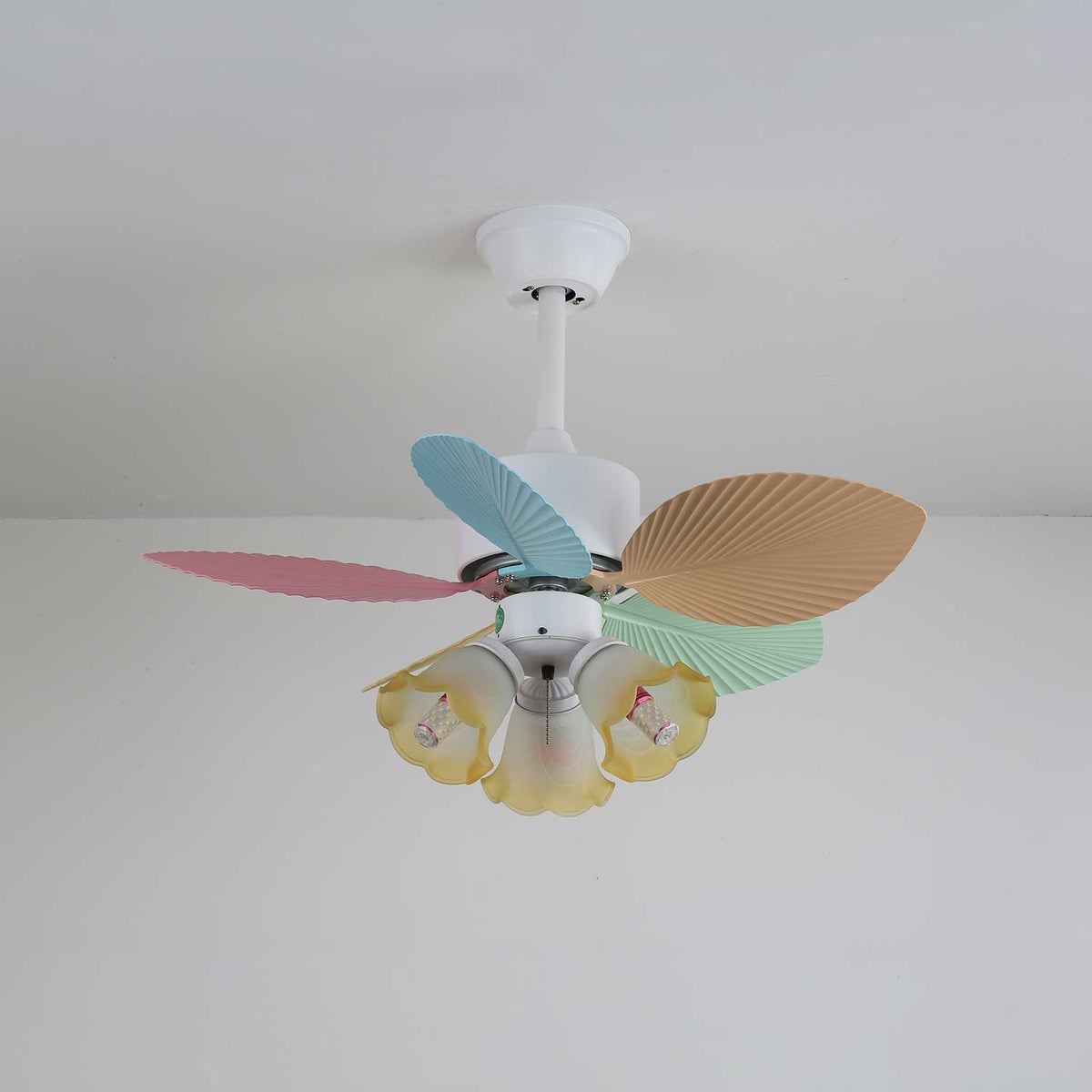 Deckenventilator mit farbigem Glaslicht – Ø76 cm dimmbar – 6 Geschwindigkeiten inkl. Fernbedienung – leiser Motor – modernes Design für Wohnzimmer und Schlafzimmer | Sansoti