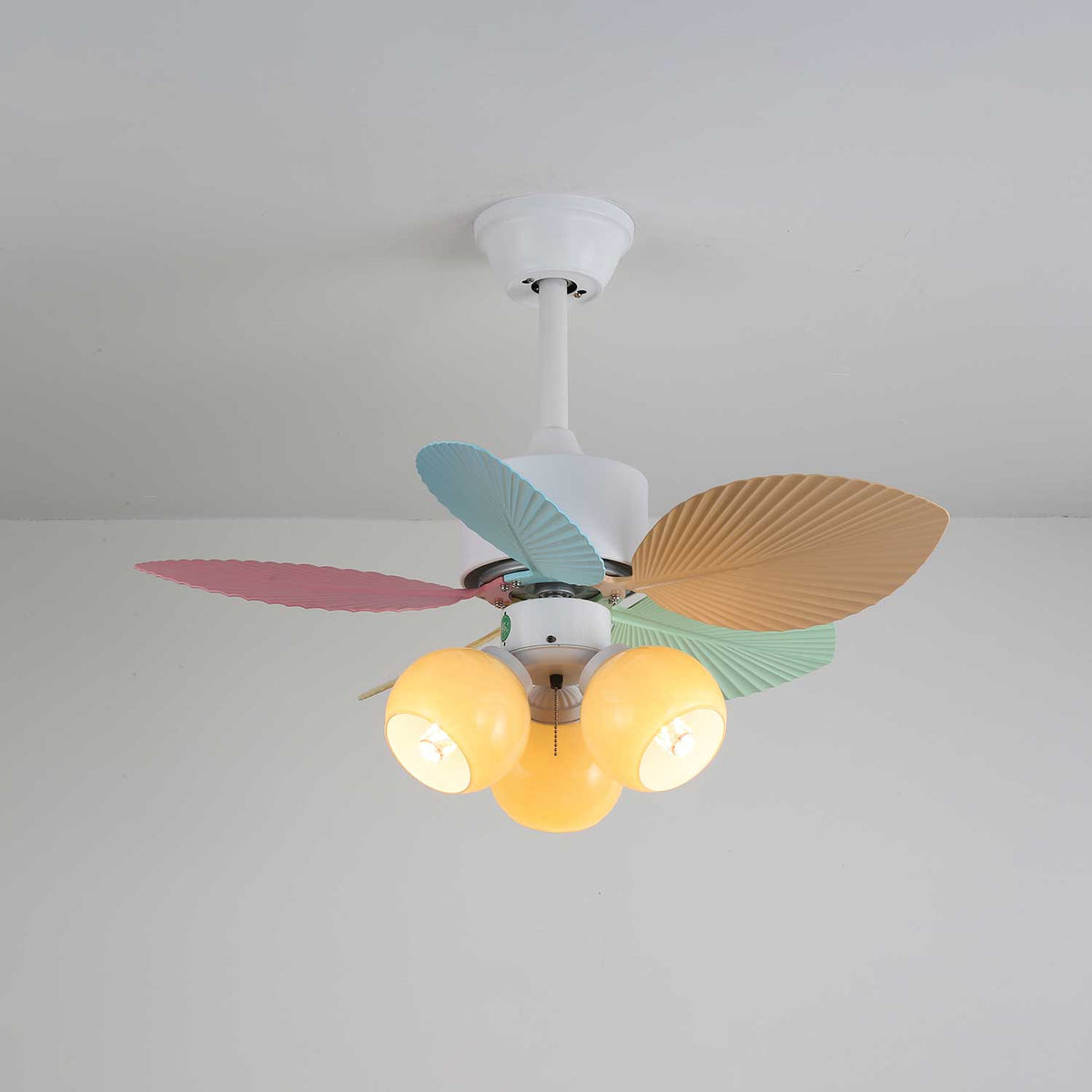 Deckenventilator mit farbigem Glaslicht – Ø76 cm dimmbar – 6 Geschwindigkeiten inkl. Fernbedienung – leiser Motor – modernes Design für Wohnzimmer und Schlafzimmer | Sansoti
