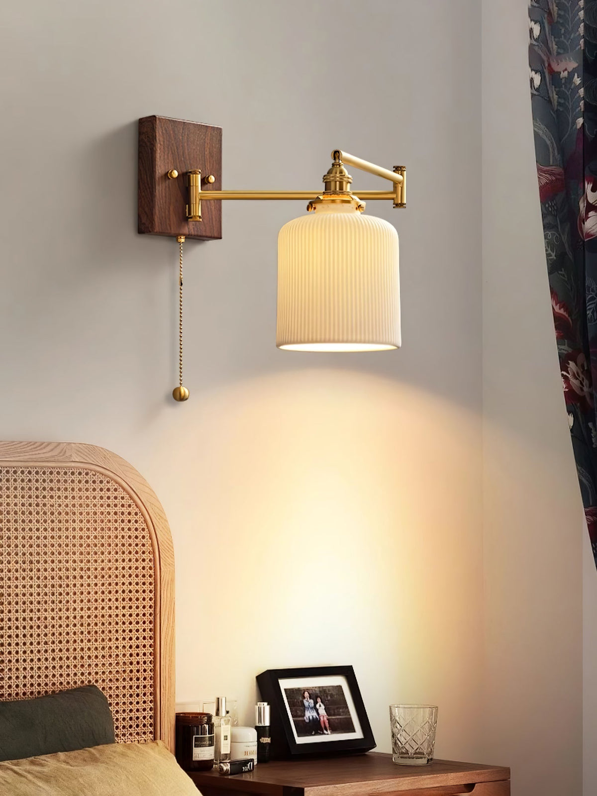 Ceramic Wall Lamp Geometric Design – 5 Models Brass & Walnut | Sansoti