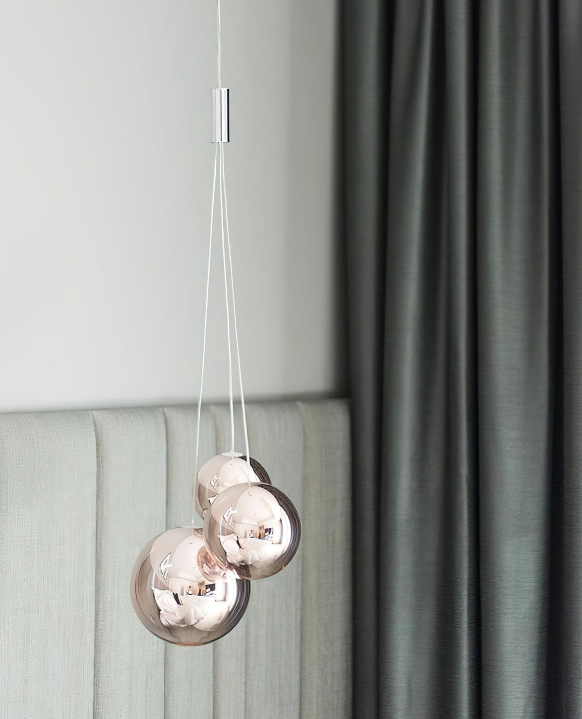 Glazen Hanglamp met Metalen Cluster Bellenbollen Moderne Verlichting | Sansoti