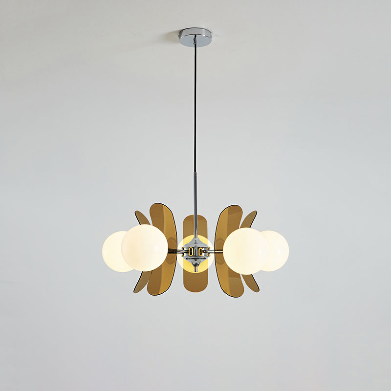 Moderner Sputnik-Kronleuchter mit farbigen Acrylelementen und weißen Glaskugeln – Design-Hängeleuchte mit mehreren Lichtpunkten | Sansoti