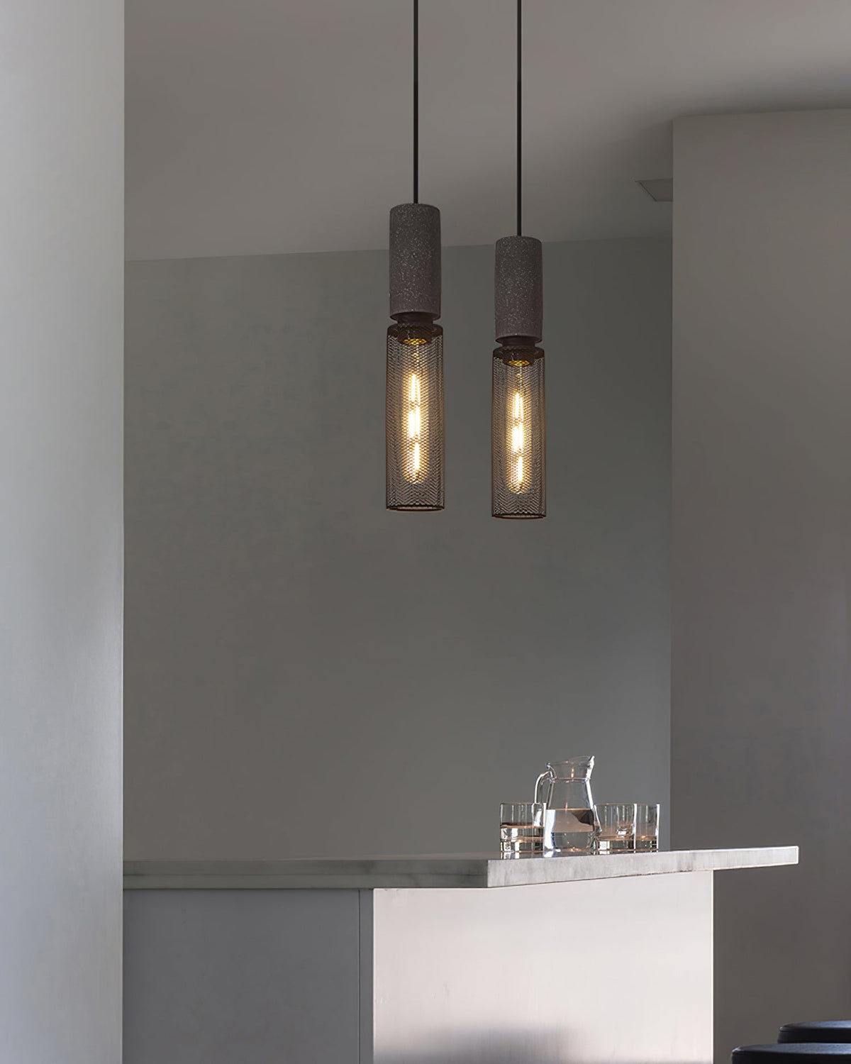 Lámpara colgante de hormigón, industrial, cilíndrica, de metal, negra y gris, E27 | Sansoti