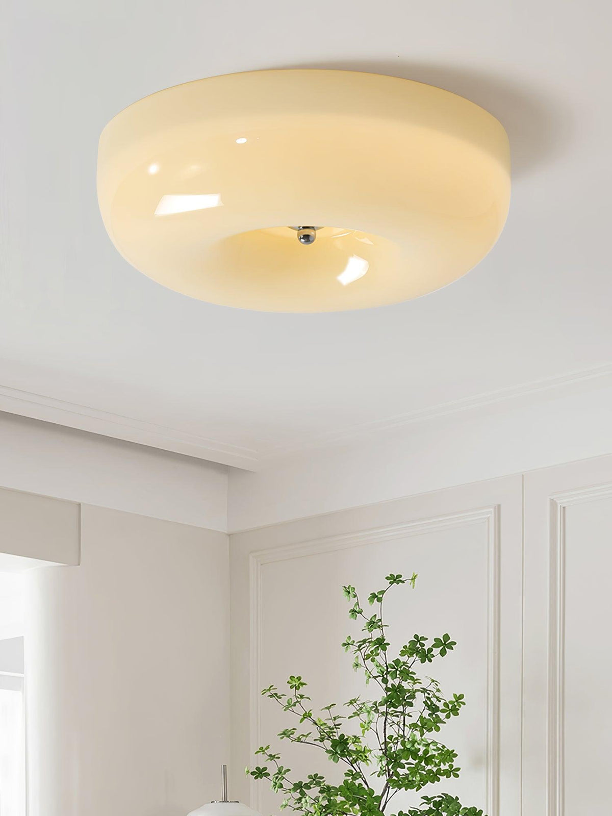 Deckenlampe Milchglas 32–46 cm | Glaskugel mit Silberakzent | Dimmbares Deckenlicht Warmweiß | Sansoti