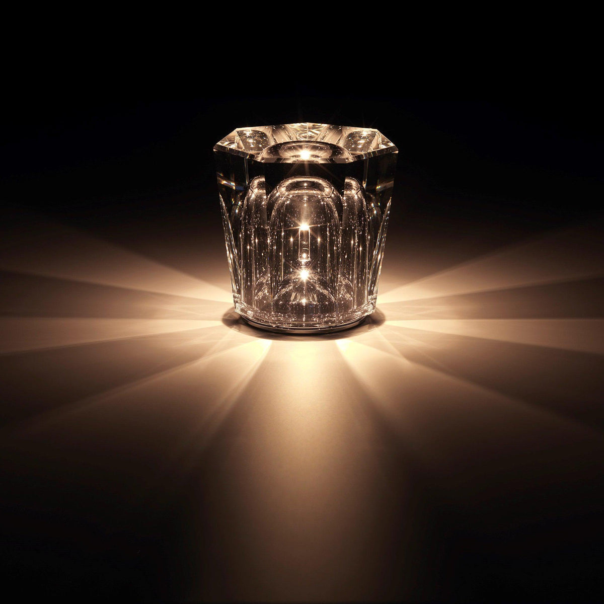 Diamond Crystal Table Lamp with Built-in Battery – Wireless & Dimmable – Ø 8.2 cm × H 9 cm | Sansoti