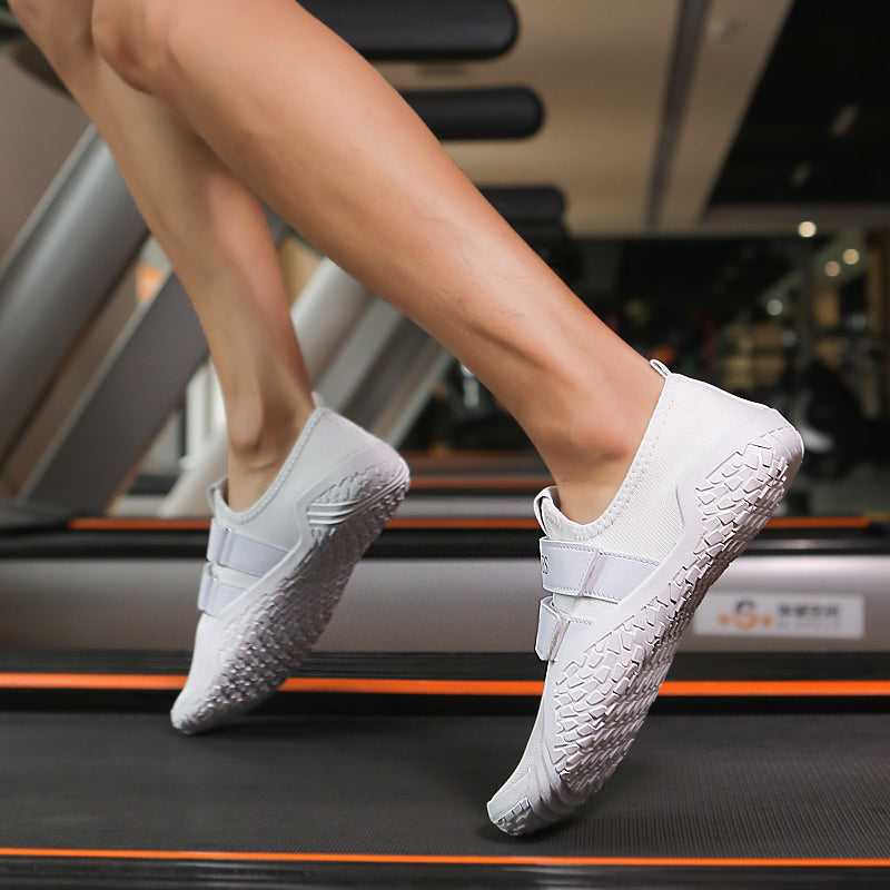 Chaussures d’entraînement plates pour squats et haltérophilie, avec semelle stable, adhérence antidérapante et stabilité optimale du pied | Sansoti